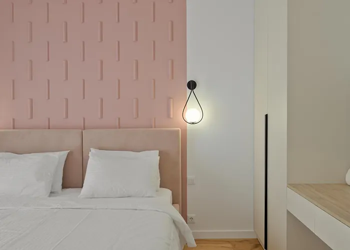 Apartamento Maroon New Modern 1 King Bed For Bussiness And Leisure In One Cotroceni *